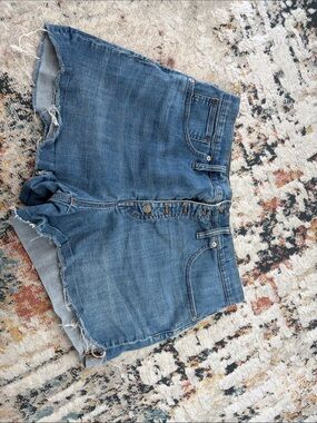 Madewell Classic High-Rise Denim Women's Shorts in Blue
